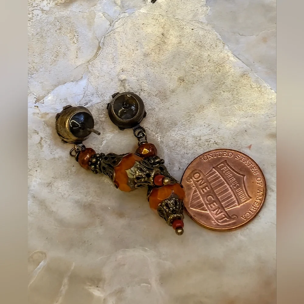 Victorian Rustic Autumn's Pumpkin Orange Crystal & Glass In Brass Earrings - Picture 5 of 8